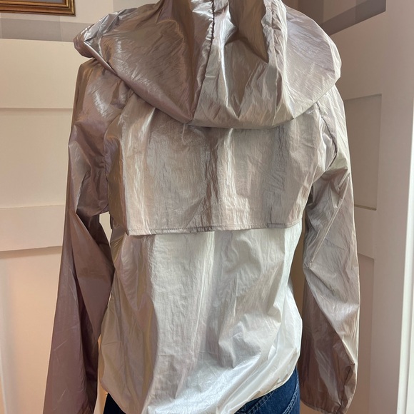 Lole Silver Running Jacket with Hood Size XS - Picture 3 of 9